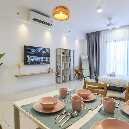 Klcc Luxury Suite @ Chambers By Lily And Loft Kuala Lumpur Exterior photo